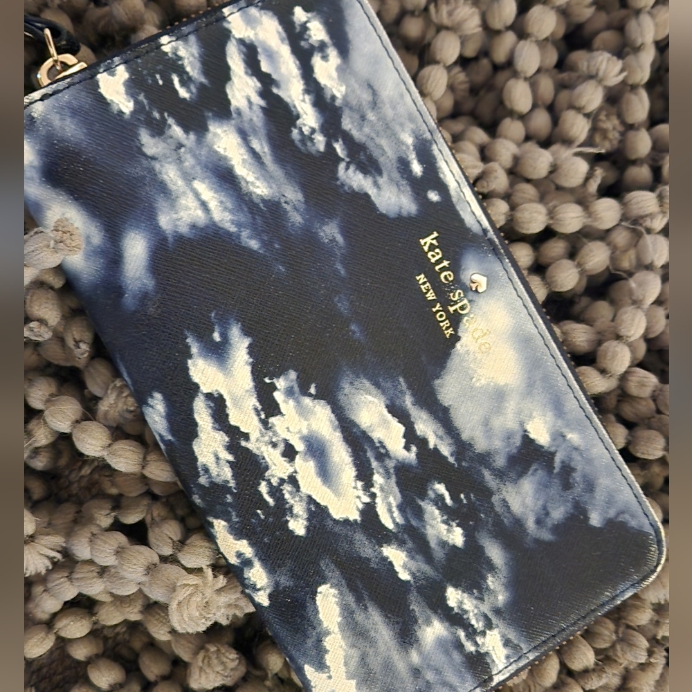 Kate Spade Navy and Cream Cloud Pattern Wallet